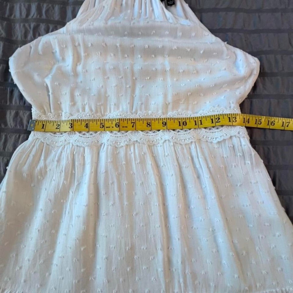 White Lulus mini halter dress with ruffled hem Women's size small‎ - Picture 5 of 8